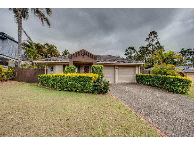 8 Thornton Close, Forest Lake QLD 4078