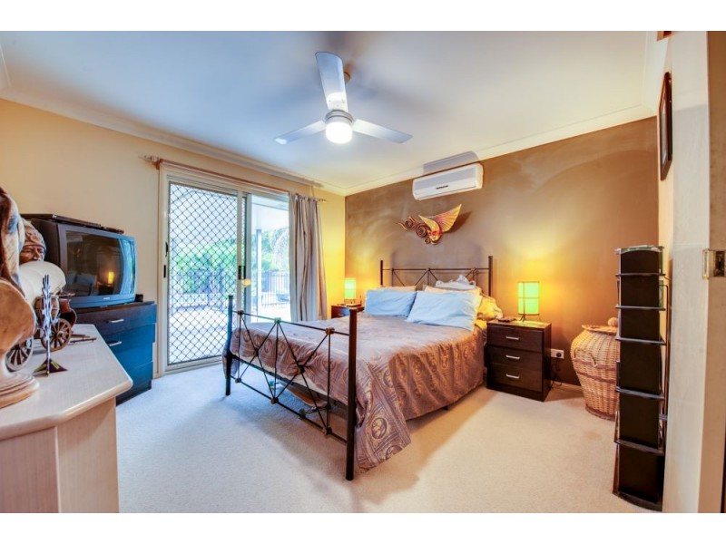 8 Thornton Close, Forest Lake QLD 4078