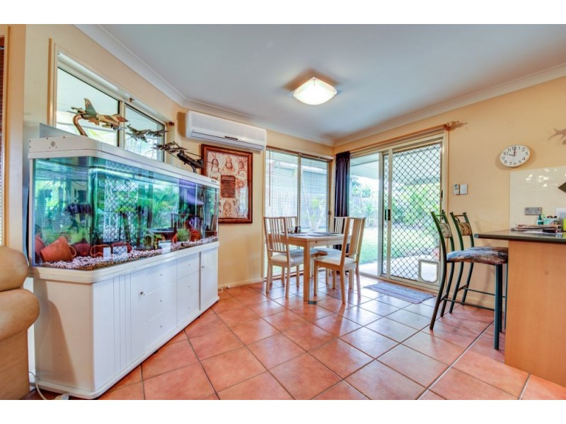 8 Thornton Close, Forest Lake QLD 4078