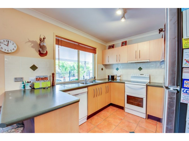 8 Thornton Close, Forest Lake QLD 4078