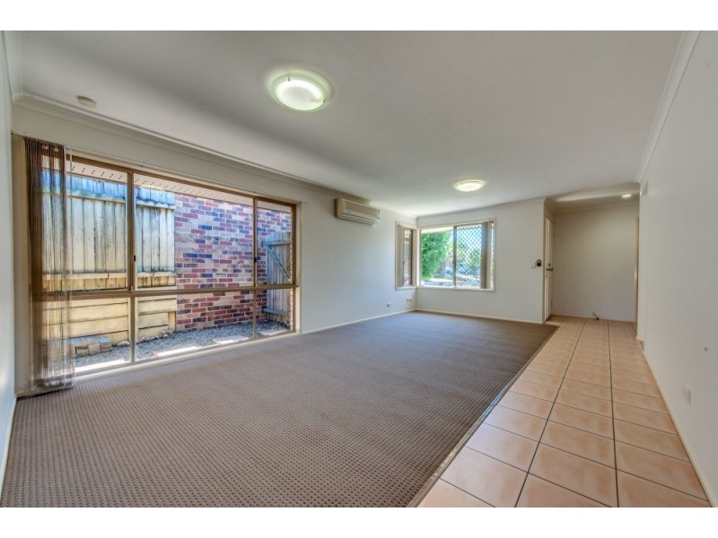 2 Victoria Close, Forest Lake QLD 4078