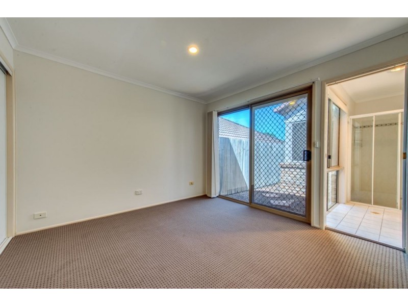 2 Victoria Close, Forest Lake QLD 4078