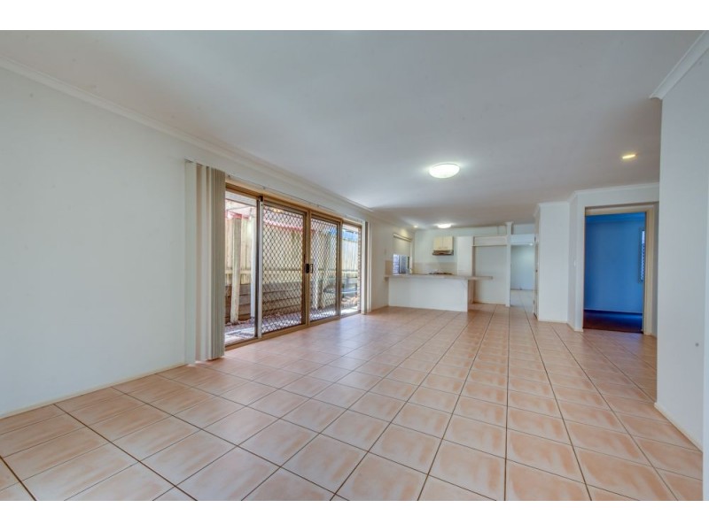 2 Victoria Close, Forest Lake QLD 4078