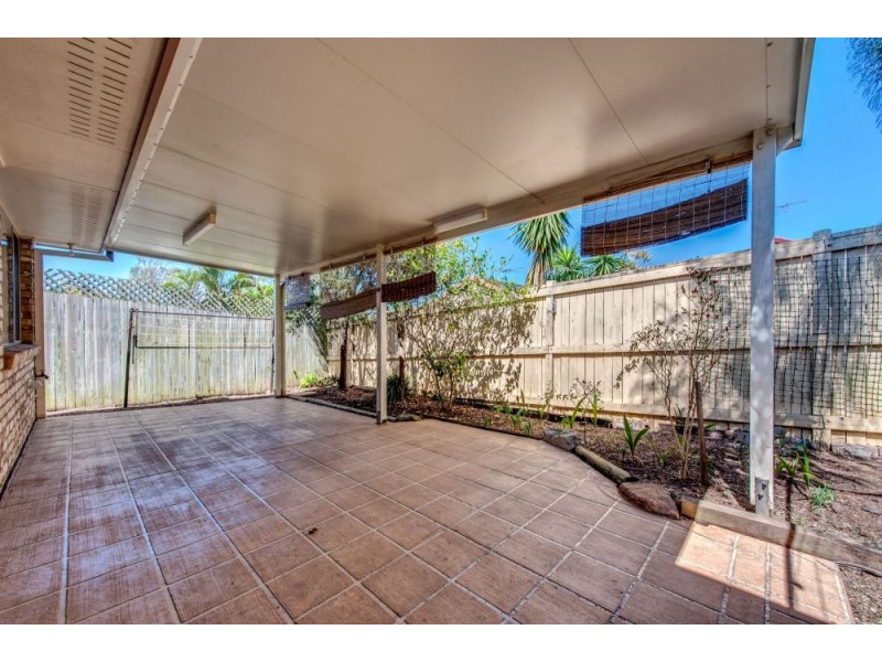 2 Victoria Close, Forest Lake QLD 4078