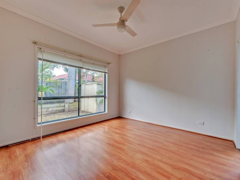 32 Eden Crescent, Springfield Lakes QLD 4300