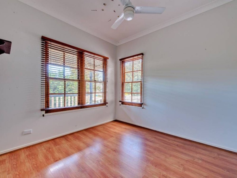 32 Eden Crescent, Springfield Lakes QLD 4300