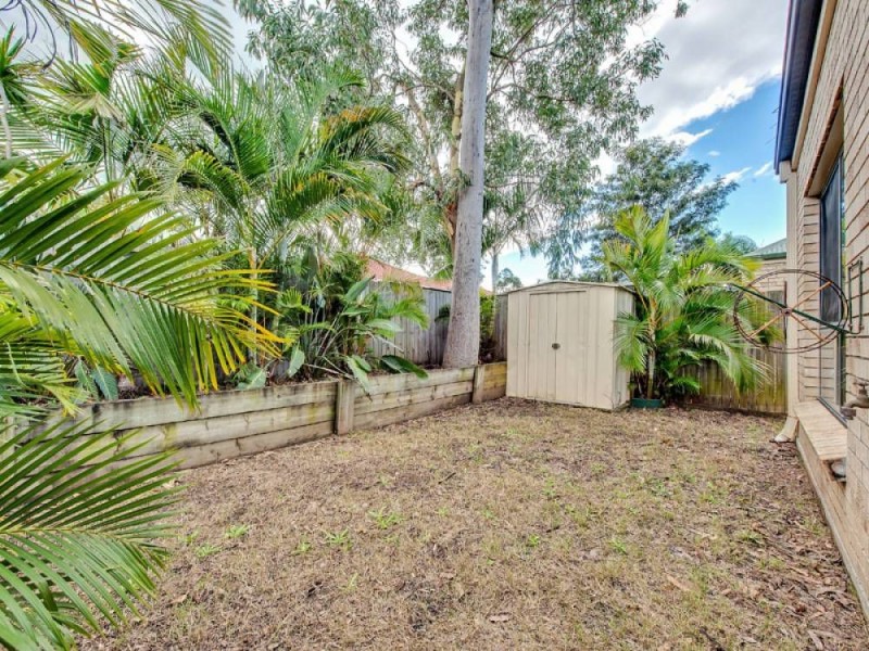 32 Eden Crescent, Springfield Lakes QLD 4300