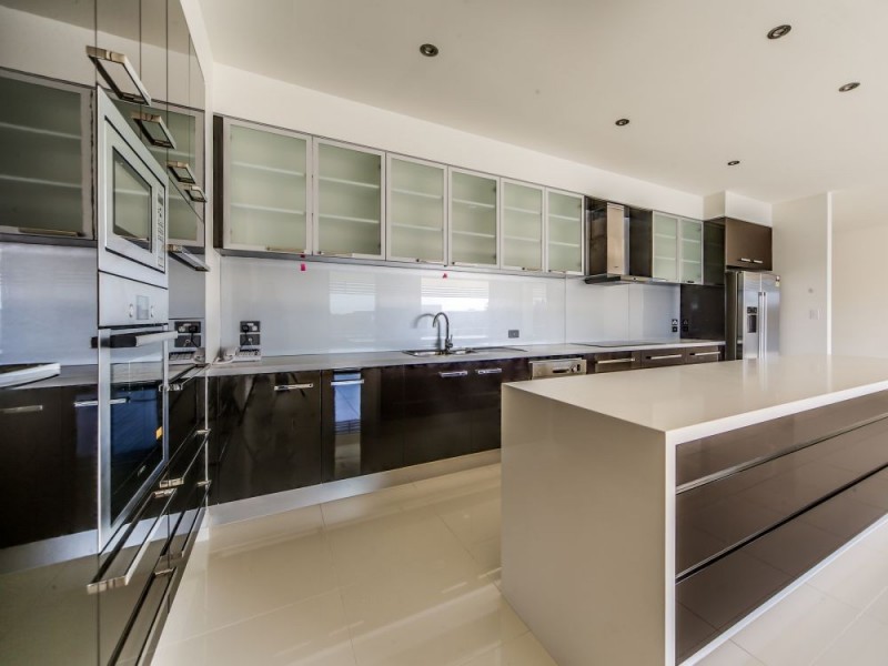 11a/131 Morala Avenue, Runaway Bay QLD 4216