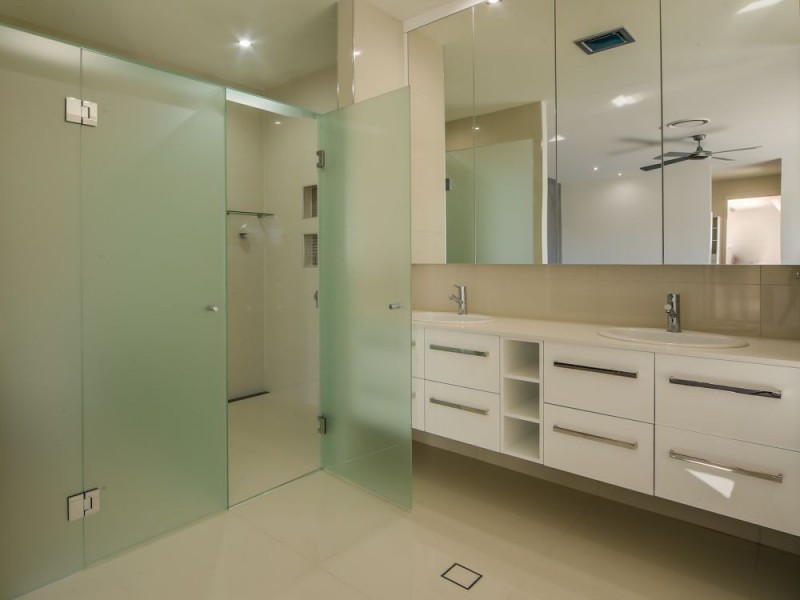 11a/131 Morala Avenue, Runaway Bay QLD 4216