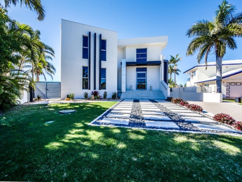 11a/131 Morala Avenue, Runaway Bay QLD 4216