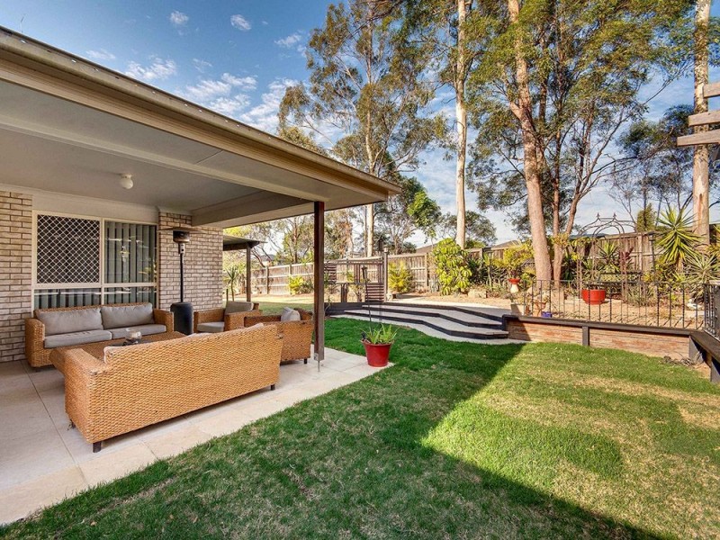 6 Katelyn Court, Cashmere QLD 4500