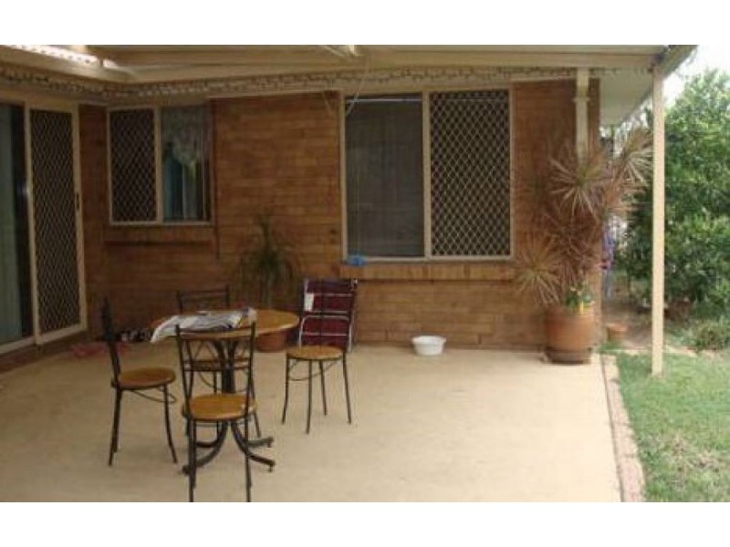 27 Brushtail Crescent, Doolandella QLD 4077