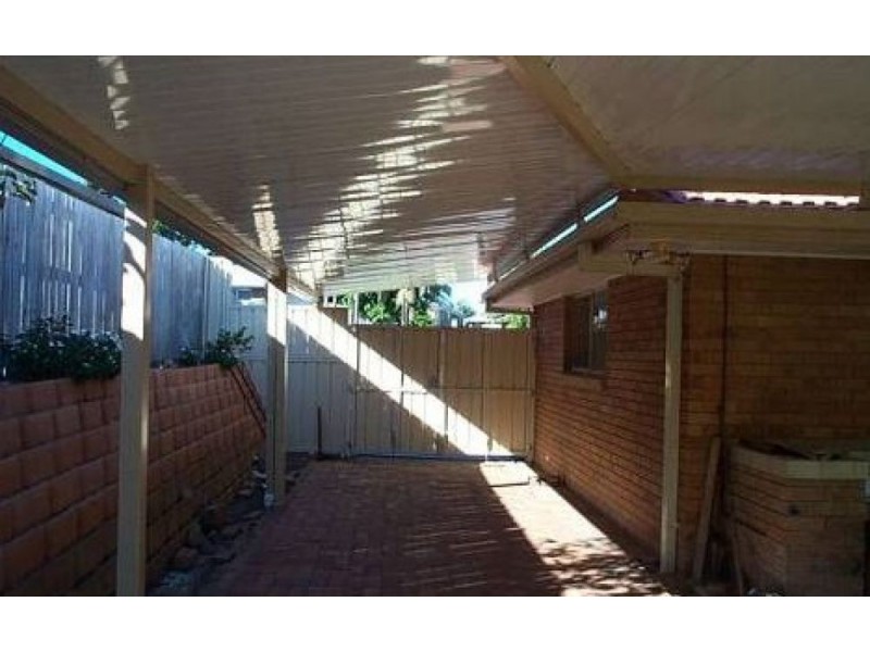 27 Brushtail Crescent, Doolandella QLD 4077