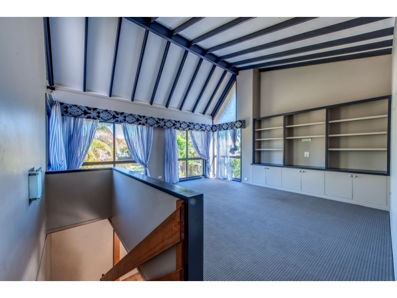372 Old Logan Road, Camira QLD 4300