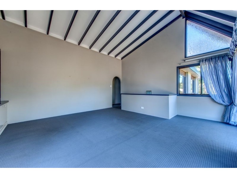372 Old Logan Road, Camira QLD 4300