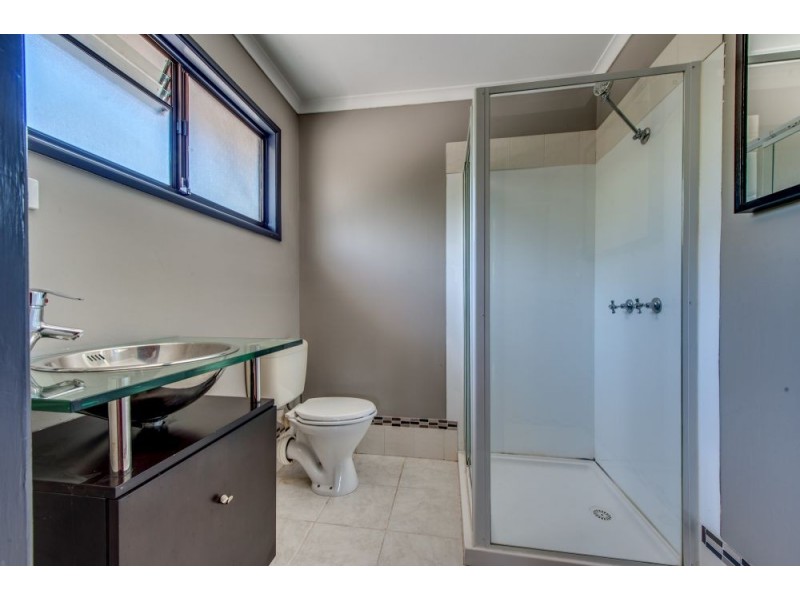 372 Old Logan Road, Camira QLD 4300