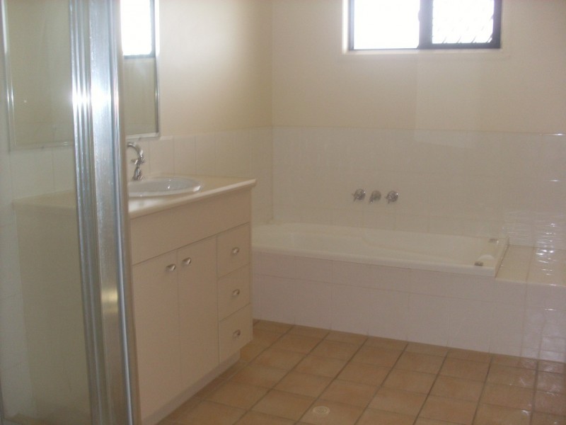 1/23 Kingsmill Street, Chermside QLD 4032