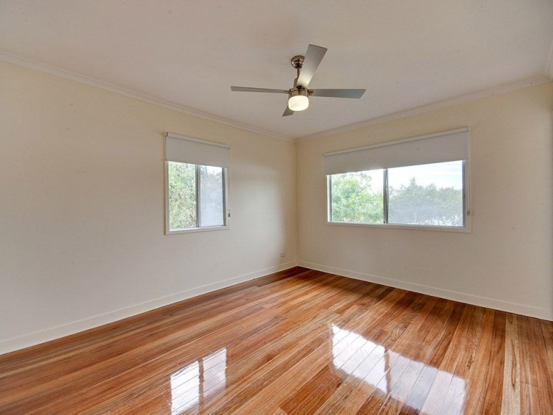 7 Dorkay Street, Stafford Heights QLD 4053