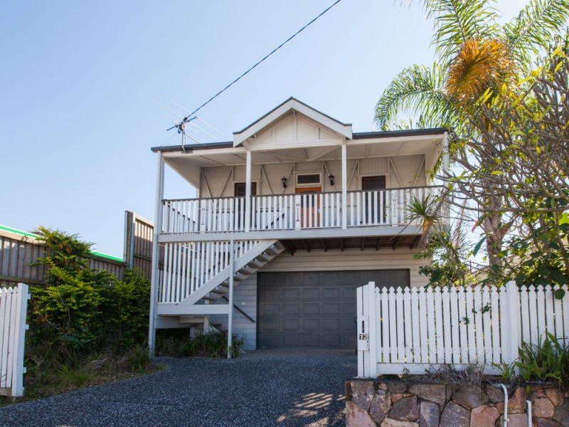 12 Ekibin Road, Annerley QLD 4103