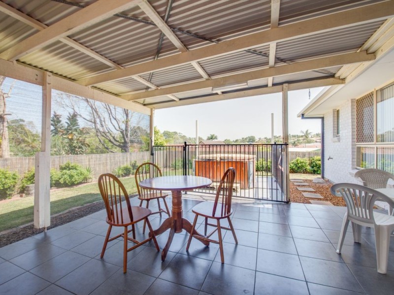 317 Wondall Road, Wynnum West QLD 4178