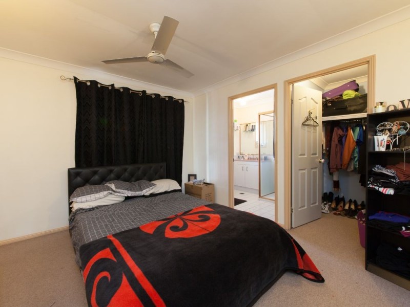 317 Wondall Road, Wynnum West QLD 4178