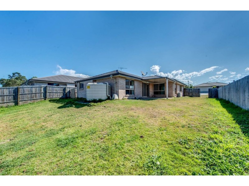 16 Serenity Court, Crestmead QLD 4132