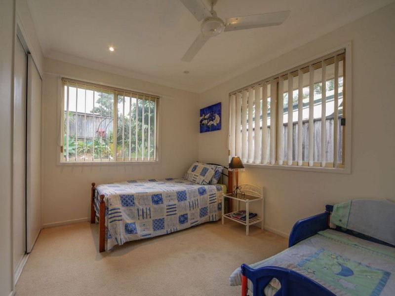 6 Plimsol Street, Helensvale QLD 4212