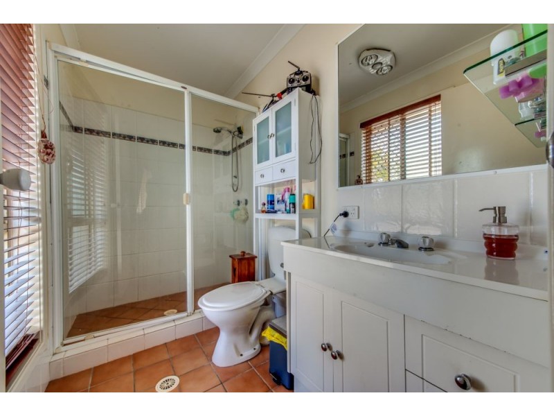32 Gibbs Avenue, Collingwood Park QLD 4301