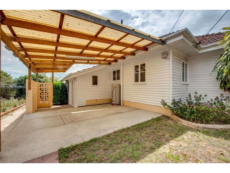 85 Stafford Street, Booval QLD 4304