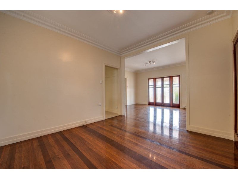 85 Stafford Street, Booval QLD 4304