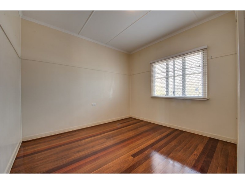 85 Stafford Street, Booval QLD 4304