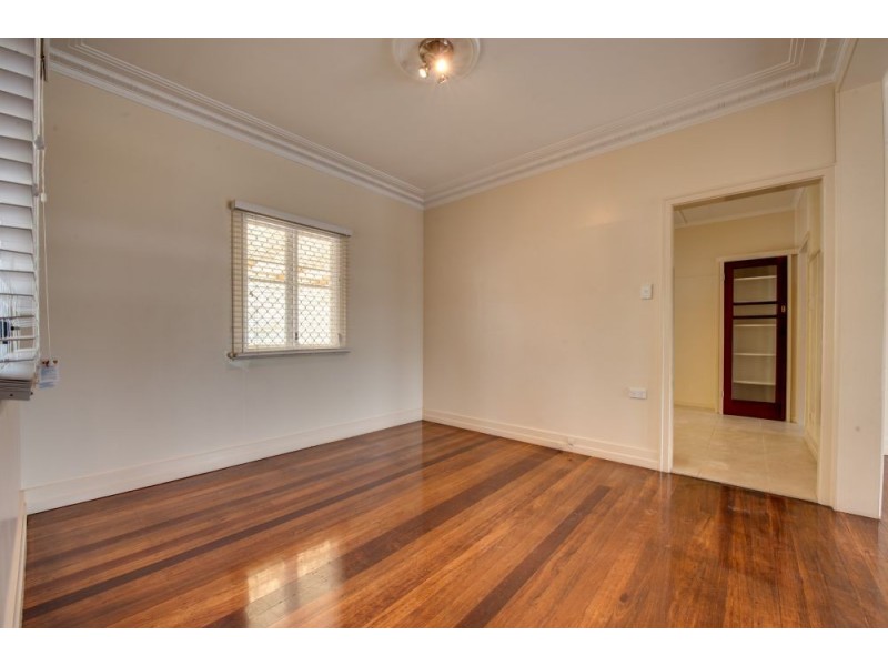 85 Stafford Street, Booval QLD 4304