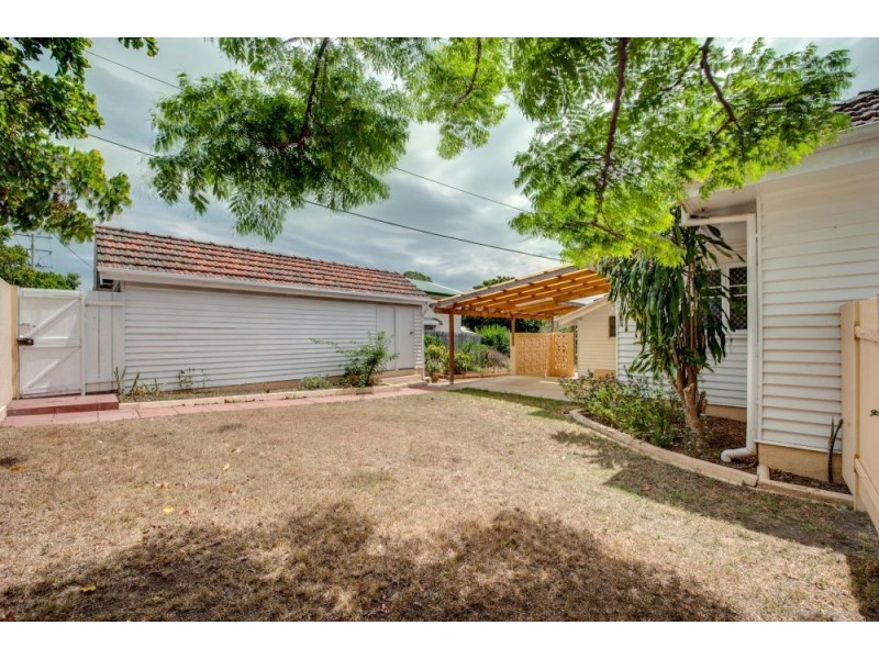 85 Stafford Street, Booval QLD 4304