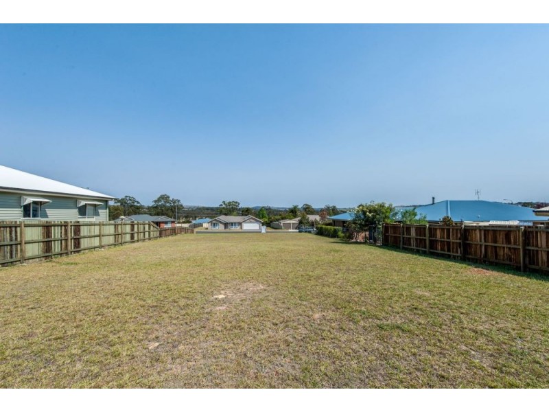 4 Jackson Court, Crows Nest QLD 4355