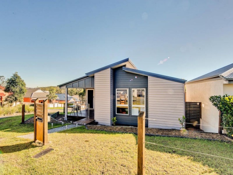 41 Aspect Terrace, Springfield Lakes QLD 4300