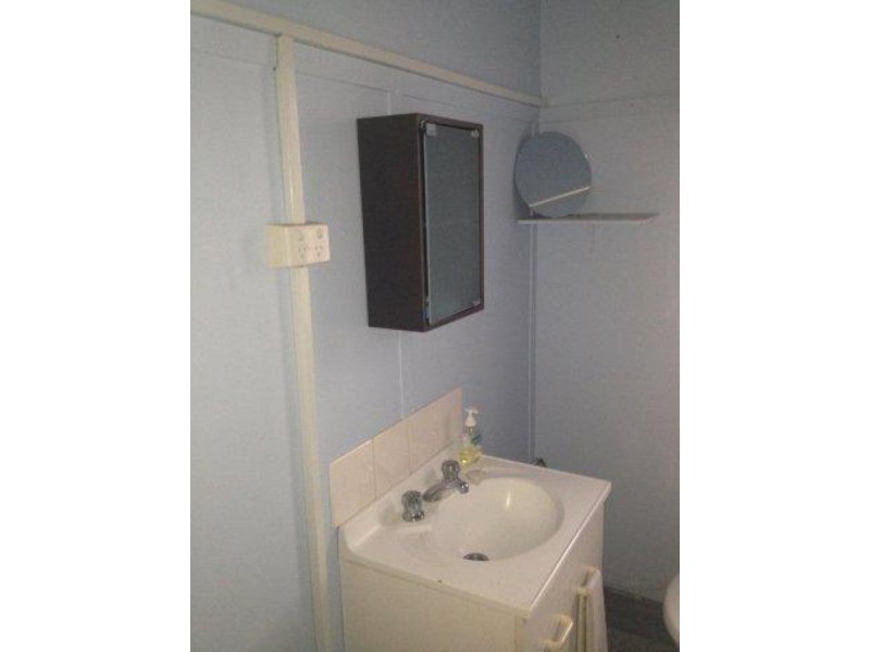 2/334 Sandgate Road, Albion QLD 4010