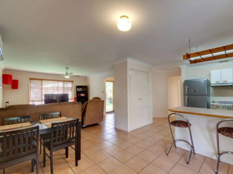52 Silkyoak Drive, Morayfield QLD 4506