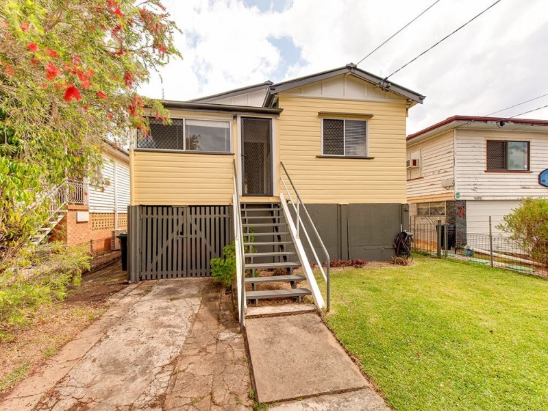 16 Rodway Street, Zillmere QLD 4034