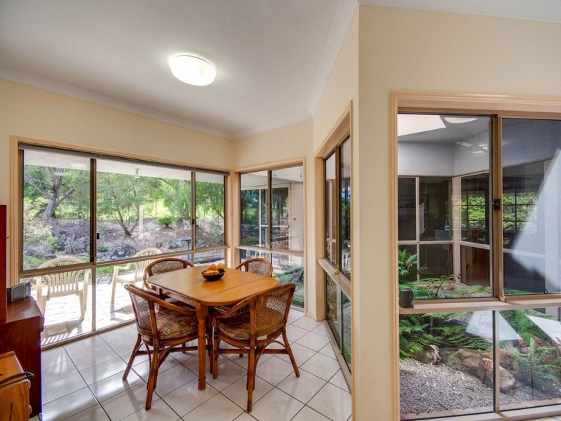 75 Bridgeman Road, Bridgeman Downs QLD 4035