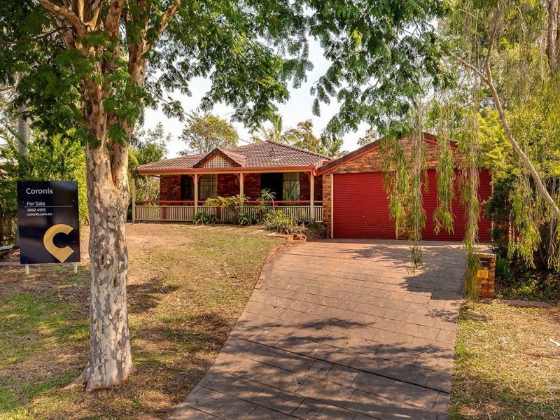 10 St Denis Court, Petrie QLD 4502