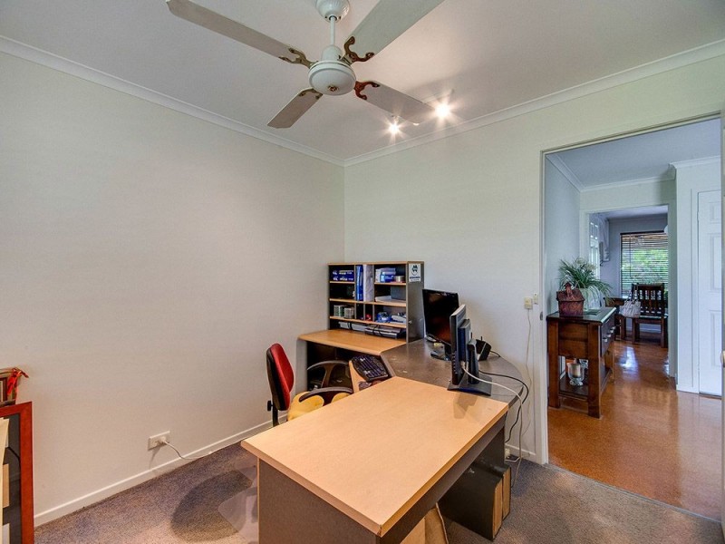 10 St Denis Court, Petrie QLD 4502