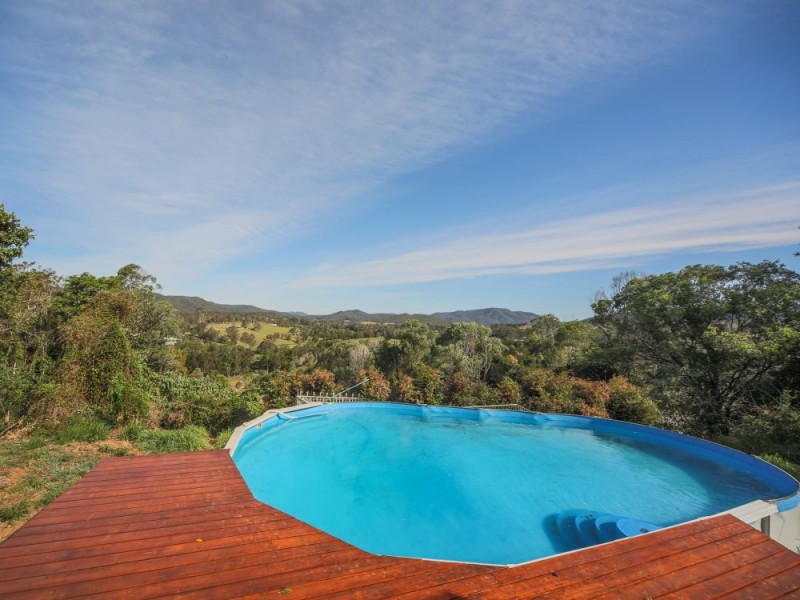 53 Abbott Crescent, Guanaba QLD 4210