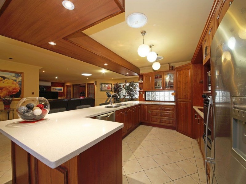 15 Waranga Court, Murrumba Downs QLD 4503