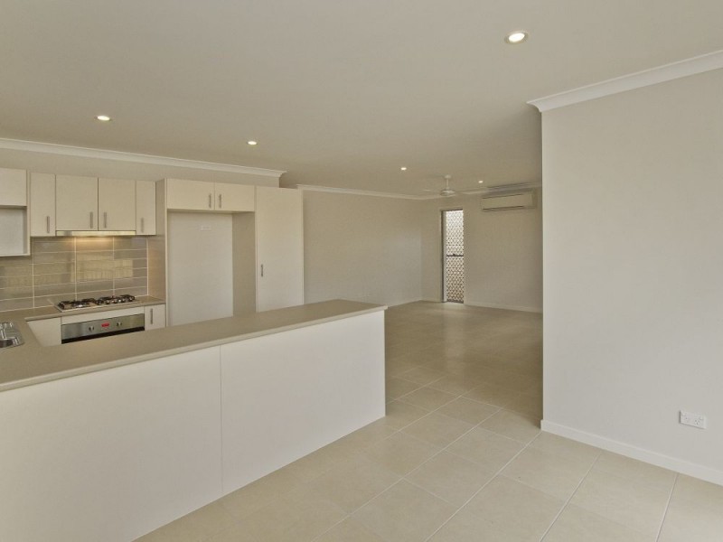 48 Birchgrove Crescent, Kallangur QLD 4503