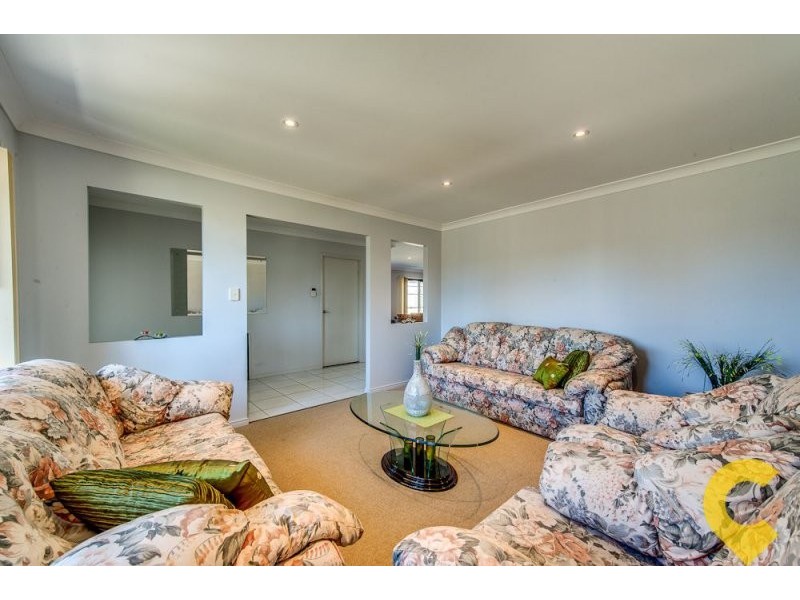 15 Ironbark Place, Heathwood QLD 4110