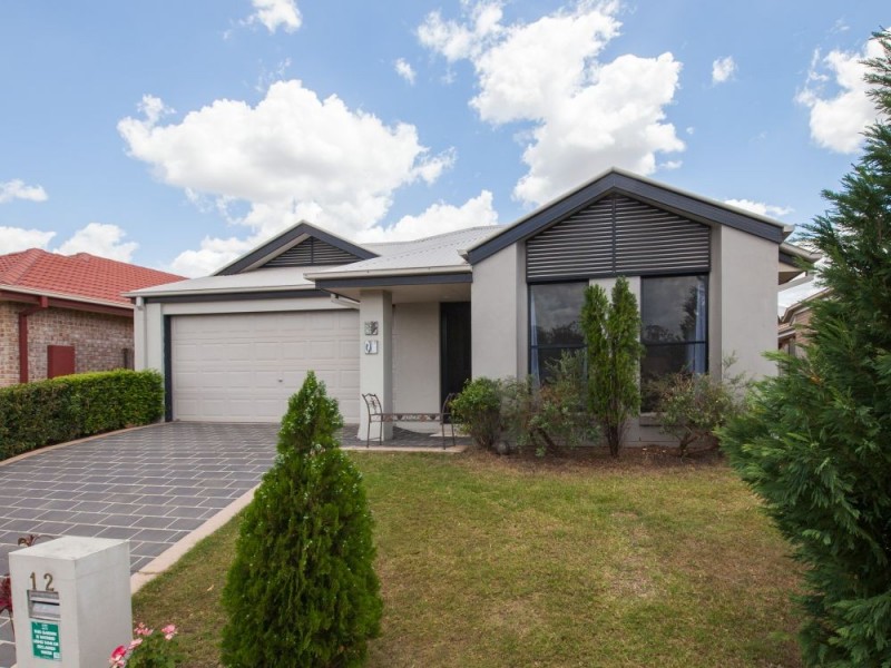 12 Pearse Street, Collingwood Park QLD 4301