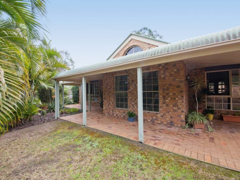 82 Thiess Drive, Albany Creek QLD 4035