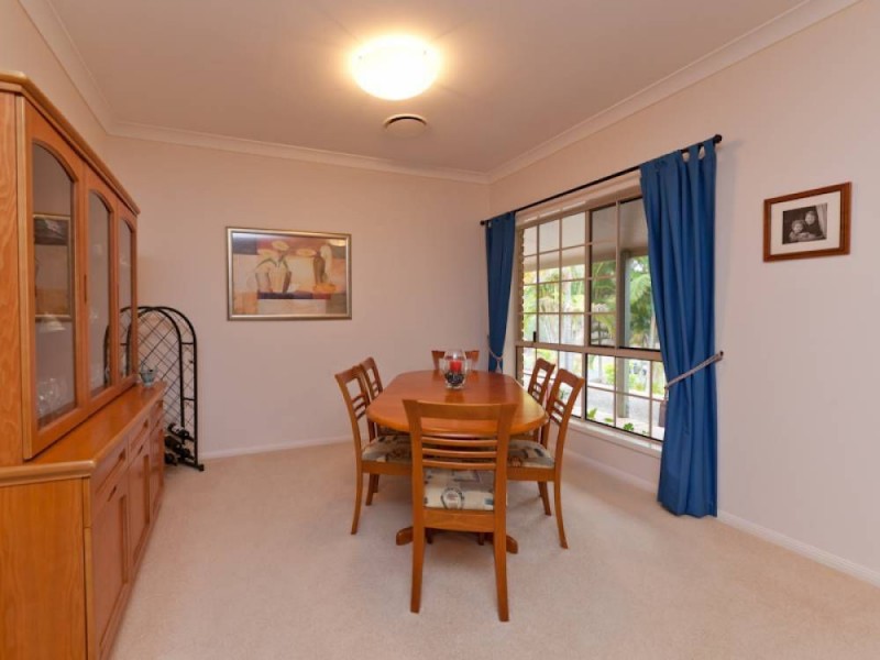 82 Thiess Drive, Albany Creek QLD 4035