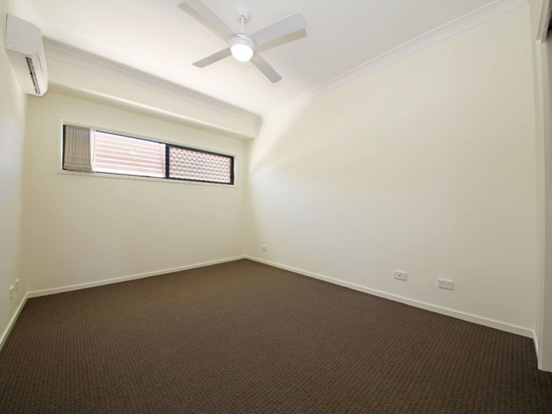 2/19 Wallace Street, Caboolture QLD 4510