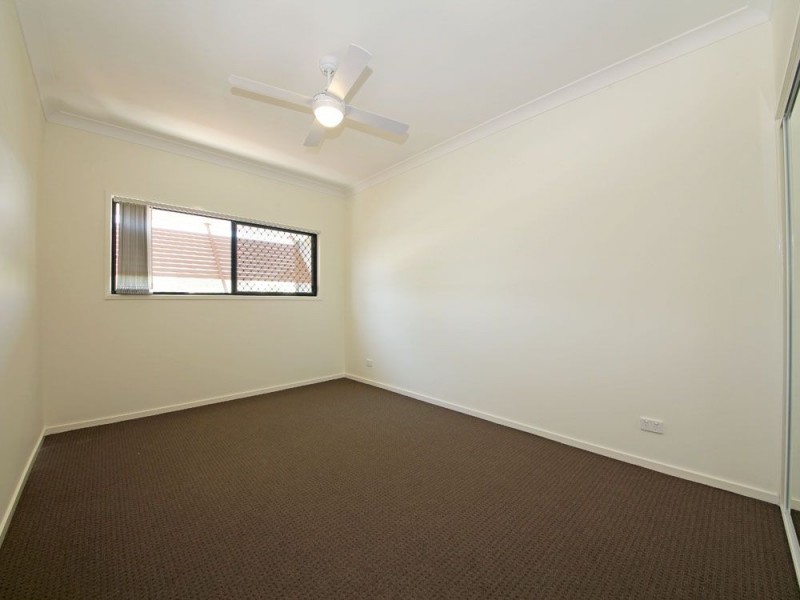 2/19 Wallace Street, Caboolture QLD 4510